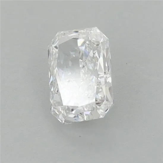0.54ct Radiant Lab Grown Diamond (Colour E, Clarity VS2, IGI Certified)