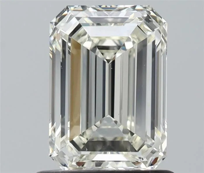 1.01ct Emerald Natural Diamond (Colour J, Clarity VS1, Cut VG, IGI Certified)