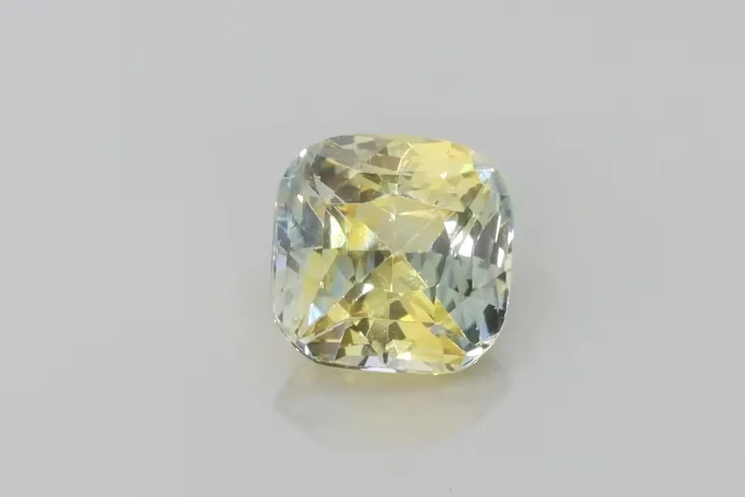 2.13ct Cushion Natural Sapphire (Colour Bicolor, Clarity Eye Clean, Cut Faceted)
