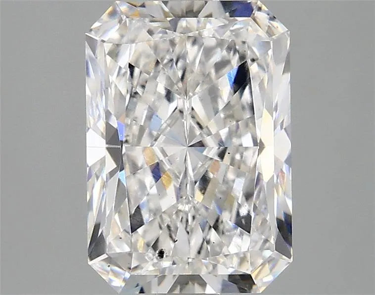 2.44ct Radiant Lab Grown Diamond (Colour E, Clarity SI1, IGI Certified)