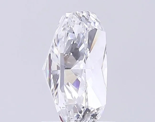 2.50ct Cushion modified Lab Grown Diamond (Colour E, Clarity VS1, IGI Certified)