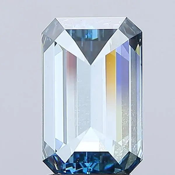 4.03ct Emerald Lab Grown Diamond (Colour Fancy Vivid Blue, Clarity SI1, IGI Certified)