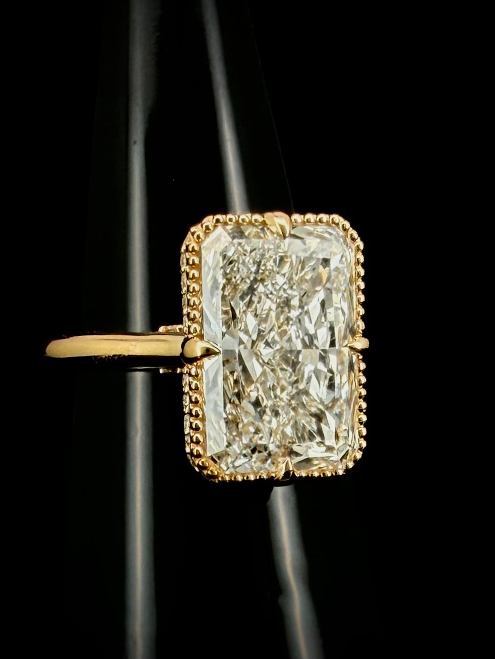5ctw Radiant Cut Igi Certified Labgrown Diamond Engagement Ring