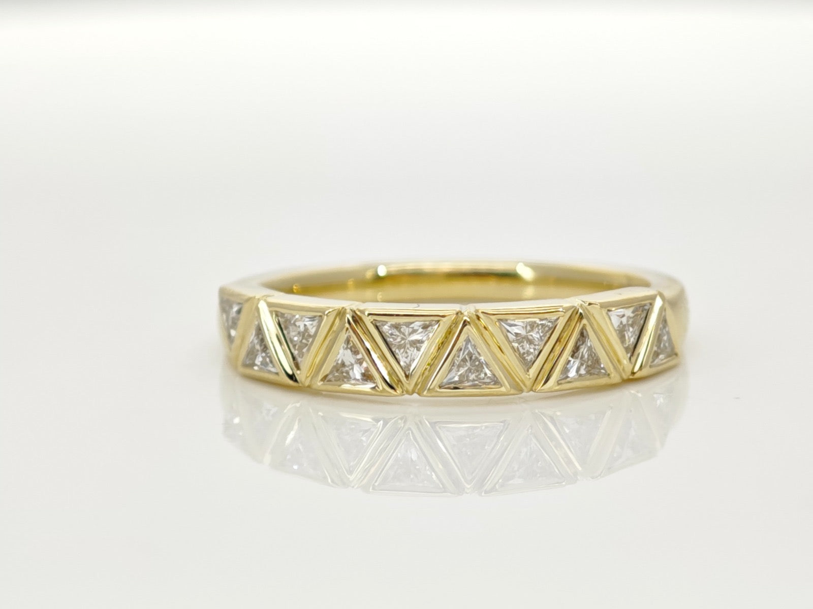 Trillion Bezel Band