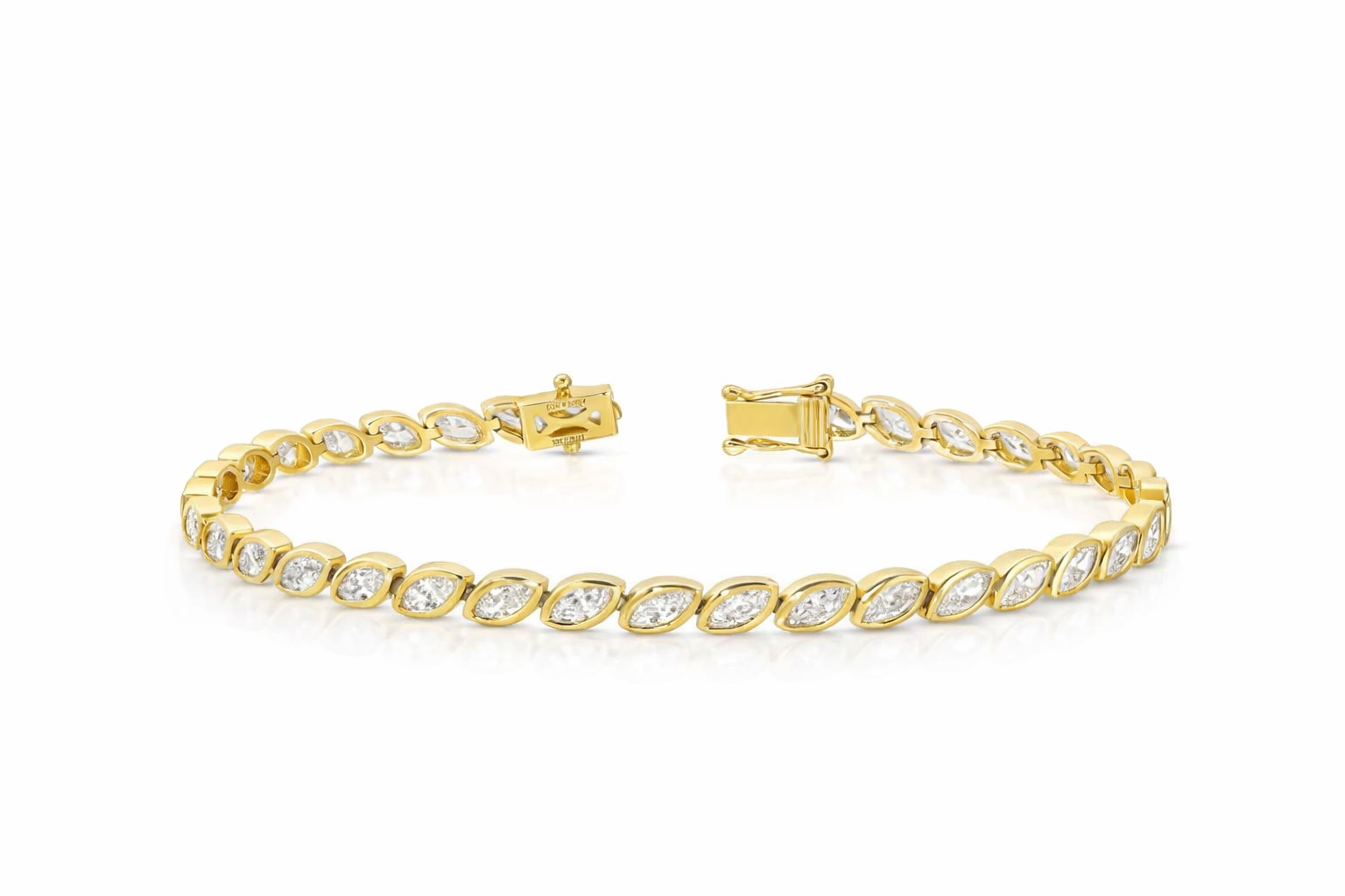 Slanted Marquise Bezel Labgrown Diamond Bracelet