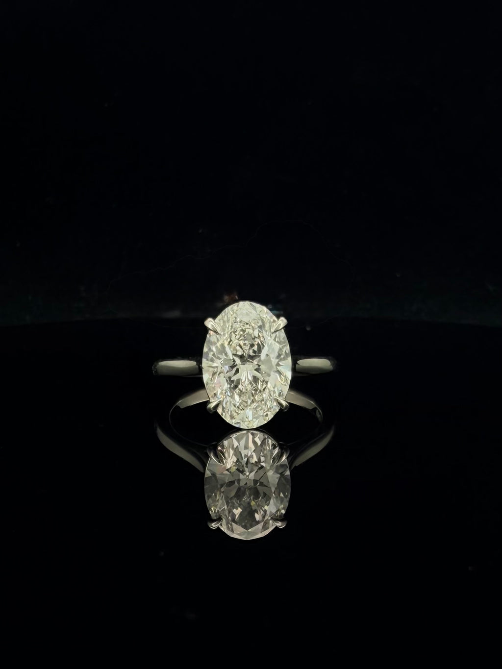 3ctw Labgrown Oval Diamond Platinum Band
