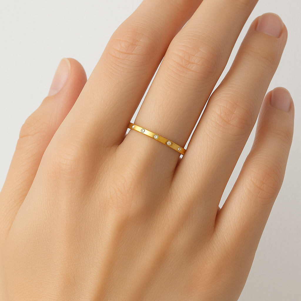 Mini Emily Signature Dot Band