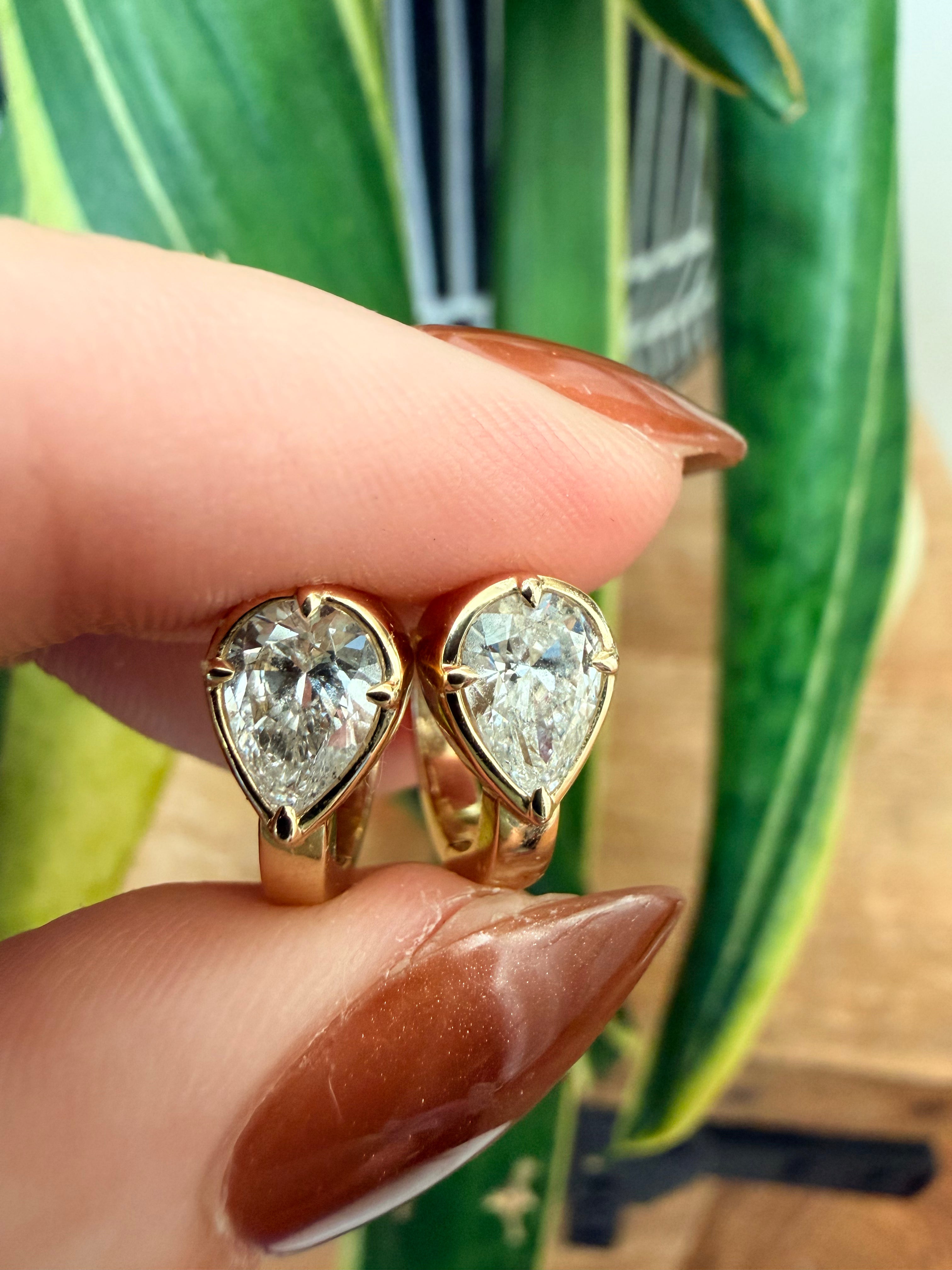 The Everyday Pear Huggie Hoops
