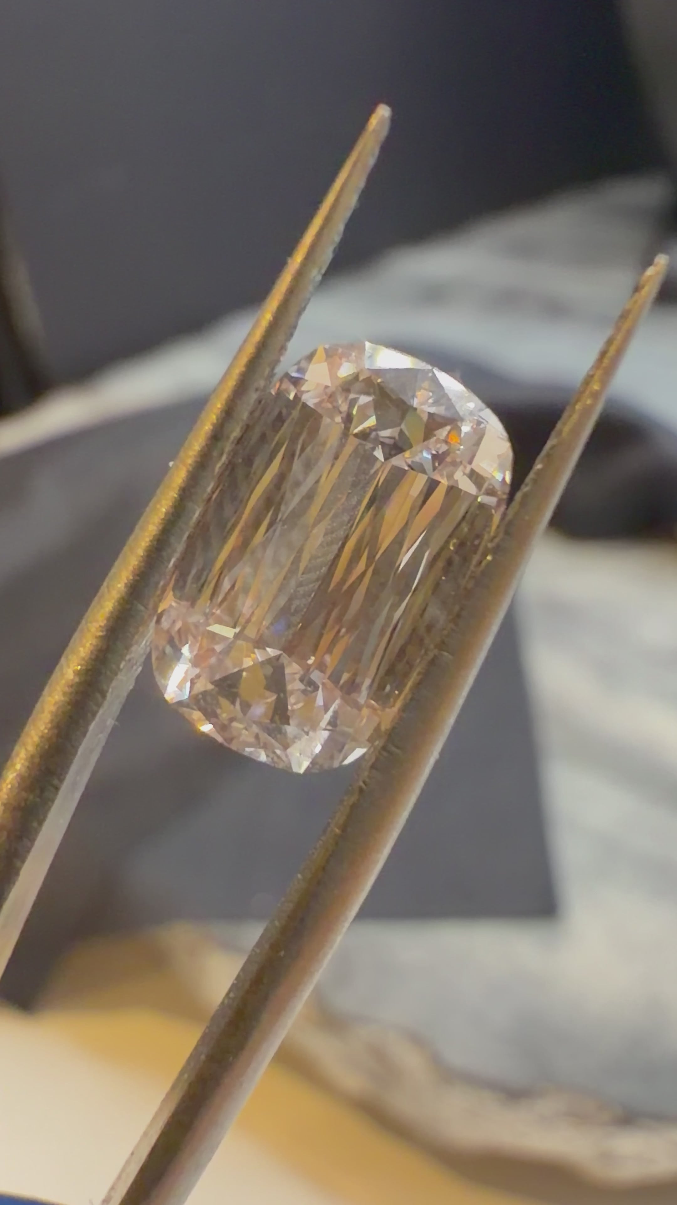 Modified Cushion 3.18 L VVS Certified Labgrown Diamond-