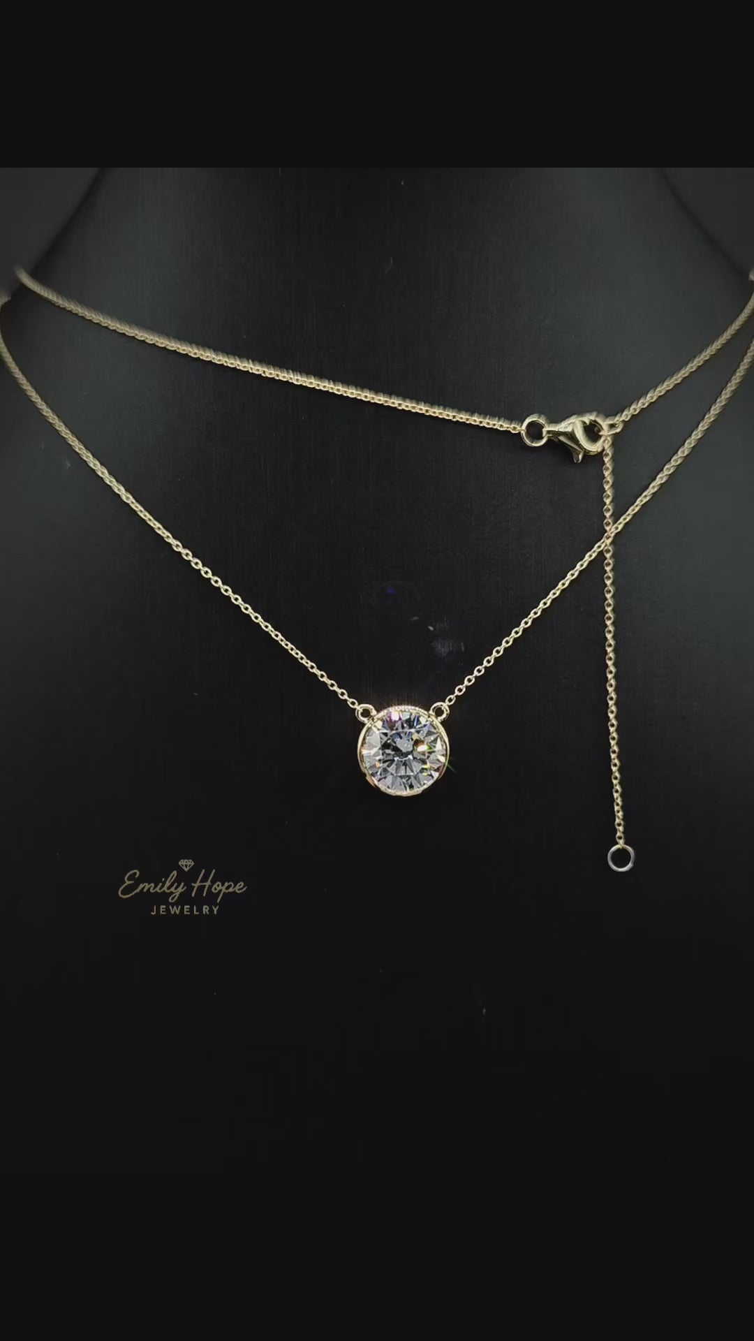Round Bezel Necklace