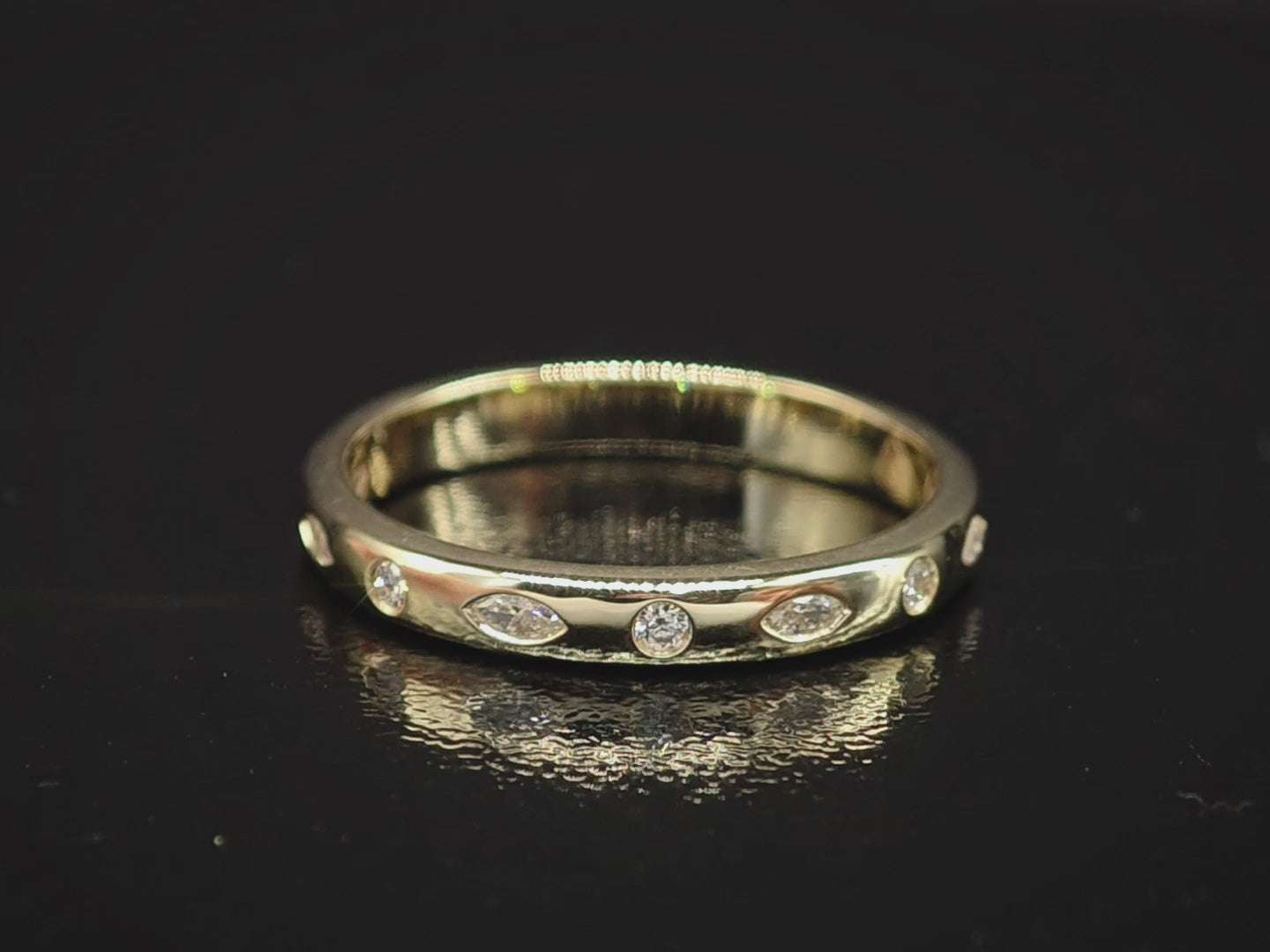 Marquis and Round Band