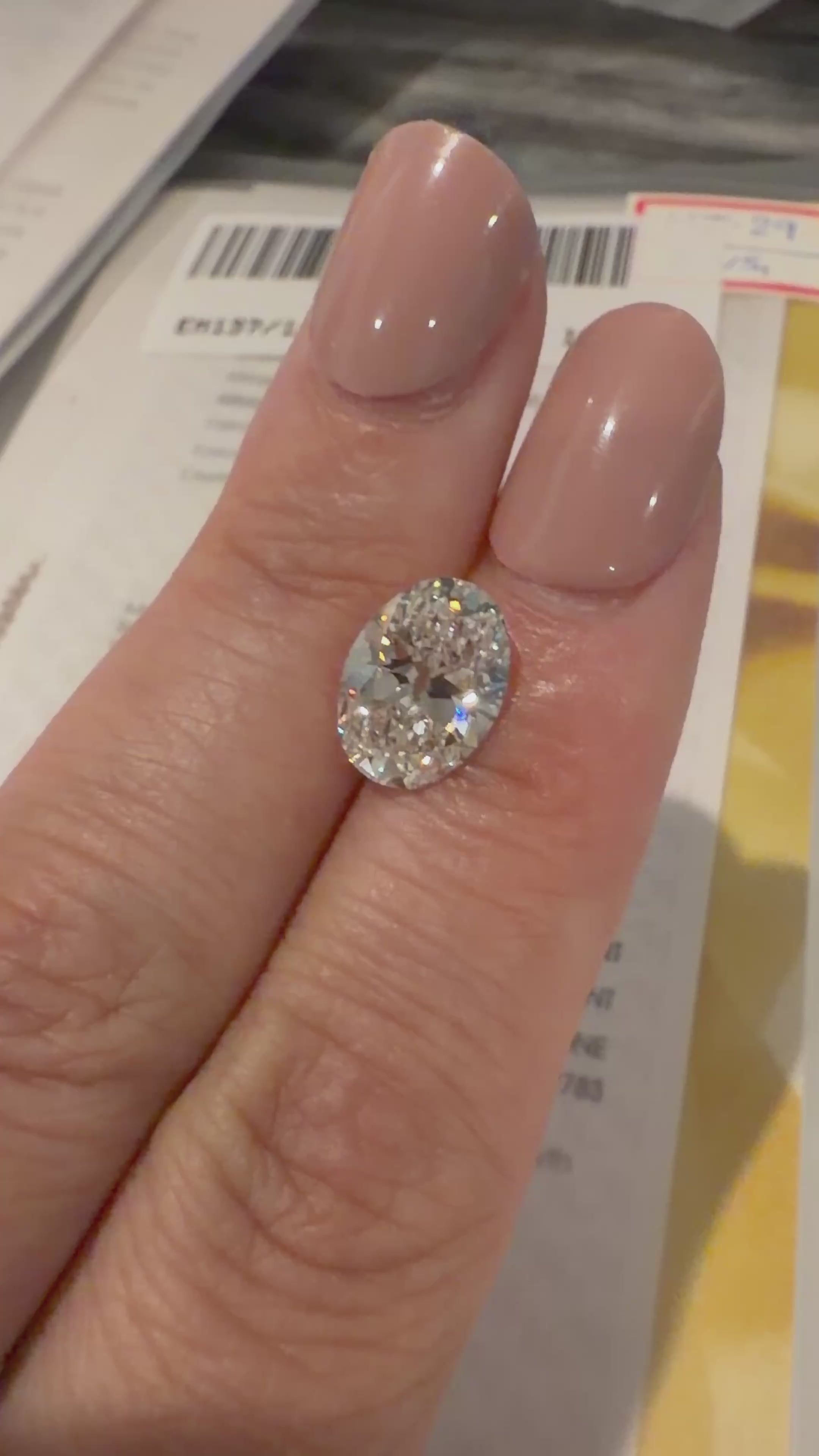 3.02 Antique Oval Labgrown Diamond || IGI Certified